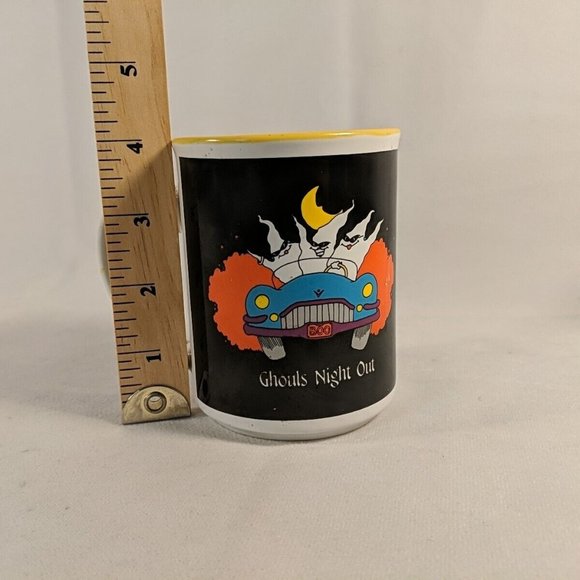 Vintage 1988 Ghouls Night Out Mug Ceramic Halloween Ghosts Black Yellow Carousel - Picture 7 of 11